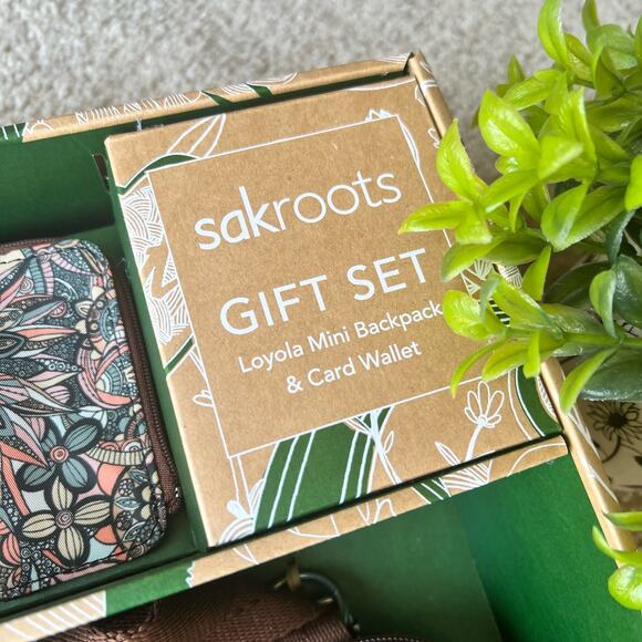 NEW Sak Roots Sienna Desert Spirit Loyola Mini Backpack & Card Wallet Sakroots - Picture 3 of 10